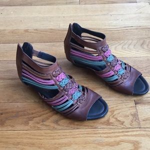 Pikolinos strappy sandals